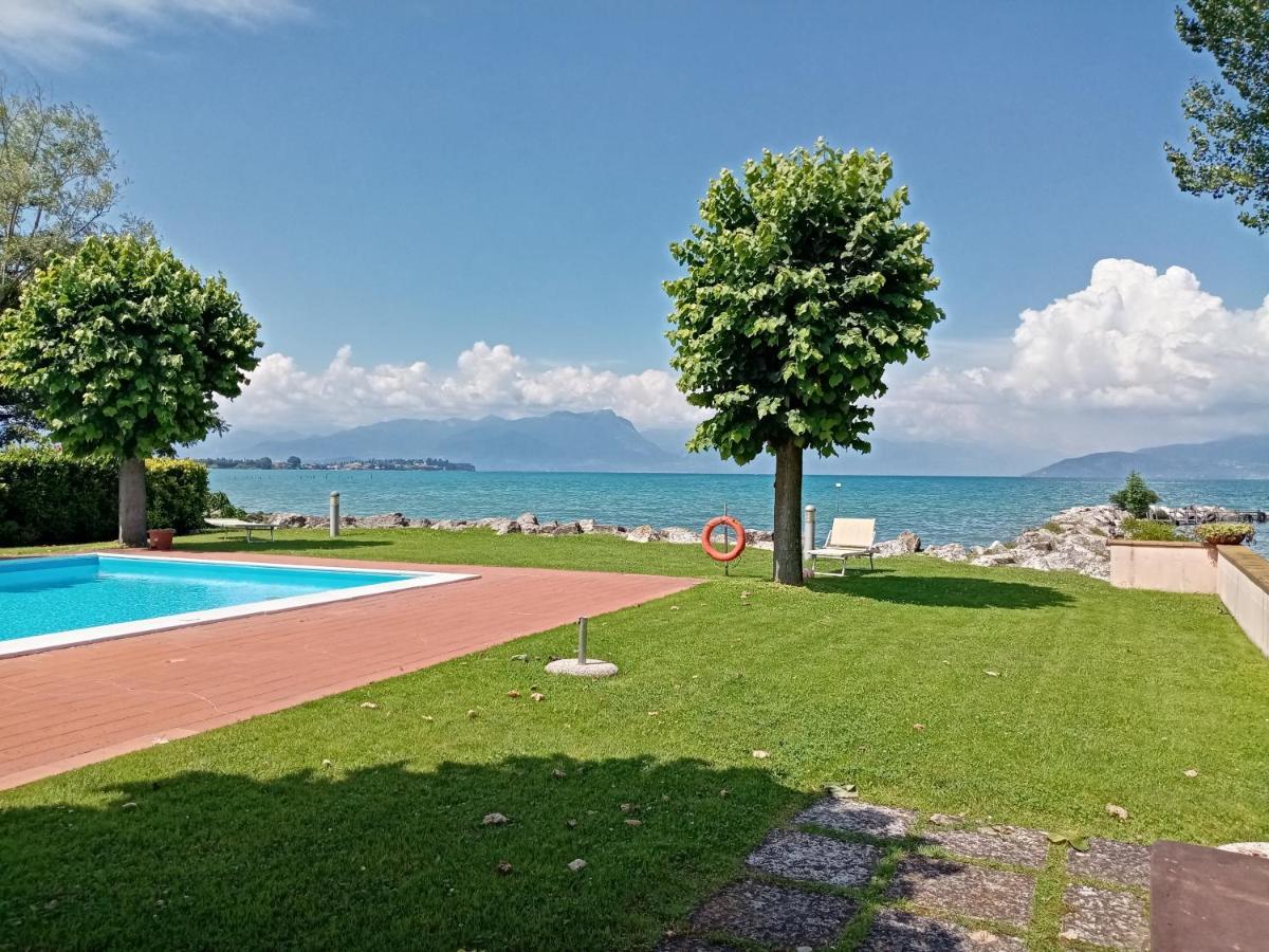 Casa Lugana 15 - Monolocale Con Piscina Fronte Lago Сирмионе Экстерьер фото